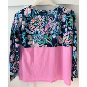 Lilly Pulitzer Finn long sleeve tee / pink with dark blue floral top / XL 12/14